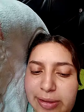 Snapshot of MajoArias chatting on February 2026 07:34:02 PM MajoArias online show from February 2026 07:34:02 PM