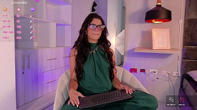 milan walsh online show from February 2026 02:39:02 PM