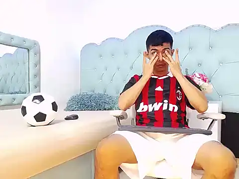 Apolo Richards online show from February 2026 07:50:02 PM