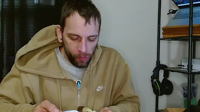 cguffey2284 online show from February 2026 10:22:01 PM