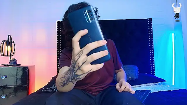 Snapshot of Axell_Kussh chatting on February 2026 12:12:01 PM Axell Kussh online show from February 2026 12:12:01 PM