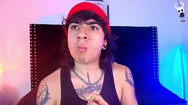 Snapshot of Axell_Kussh chatting on February 2026 11:19:02 AM Axell Kussh online show from February 2026 11:19:02 AM