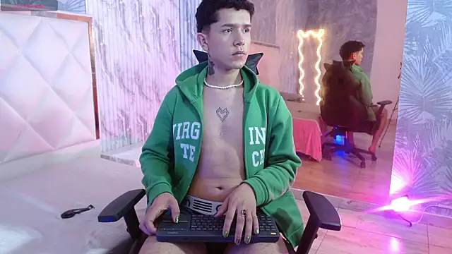 estefan tay online show from February 2026 07:18:01 PM