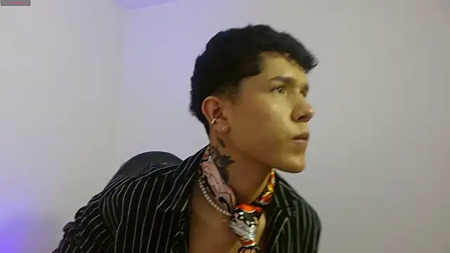 estefan tay online show from February 2026 03:24:01 AM