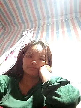 Snapshot of Luminana chatting on February 2026 02:54:01 AM Luminana online show from February 2026 02:54:01 AM