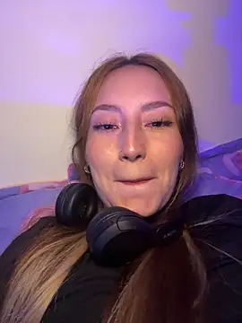 Lis peach online show from February 2026 05:39:02 AM