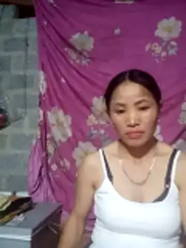 Snapshot of nhynhy11 chatting on February 2026 02:55:01 PM nhynhy11 online show from February 2026 02:55:01 PM