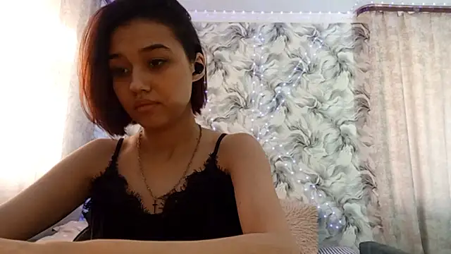 AnnettaBelsito online show from April 2026 01:41:01 PM