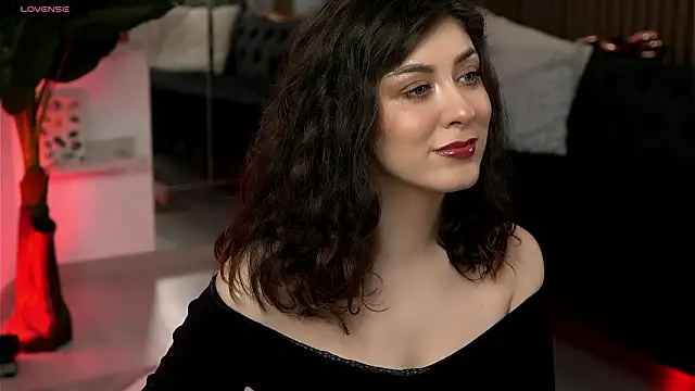 VansessaNyx online show from February 2026 09:05:02 PM