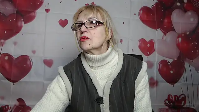 Snapshot of PattySanny chatting on February 2026 12:00:01 PM PattySanny online show from February 2026 12:00:01 PM