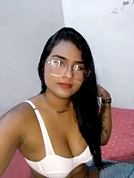 Snapshot of Zoe_Renata chatting on February 2026 12:23:02 PM Zoe Renata online show from February 2026 12:23:02 PM