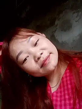 Miesi-c2clove online show from February 2026 01:04:01 AM