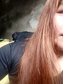 Miesi-c2clove online show from March 2026 09:44:01 AM