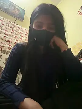 Cutedesigirl online show from February 2026 04:32:01 PM