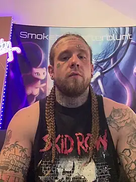 Smokebluntafterblunt online show from April 2026 01:19:01 AM