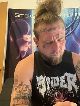 Snapshot of Smokebluntafterblunt chatting on May 2026 11:29:02 AM Smokebluntafterblunt online show from May 2026 11:29:02 AM