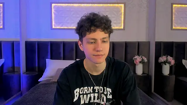 StefanBev online show from February 2026 07:45:01 PM