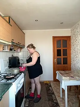 Snapshot of Mommy-girl-Lola chatting on February 2026 06:39:02 AM Mommy-girl-Lola online show from February 2026 06:39:02 AM