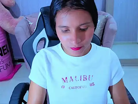 Snapshot of Cataleya23_a chatting on April 2026 09:30:02 PM Cataleya23 a online show from April 2026 09:30:02 PM