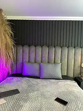 Snapshot of Nanda_vixen_ chatting on May 2026 11:21:02 PM Nanda vixen online show from May 2026 11:21:02 PM