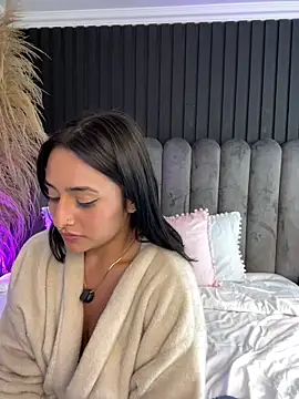 Snapshot of Nanda_vixen_ chatting on May 2026 08:11:01 AM Nanda vixen online show from May 2026 08:11:01 AM
