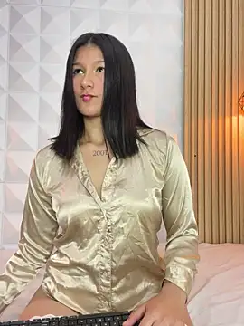  HIKARII  online show from February 2026 07:40:01 PM