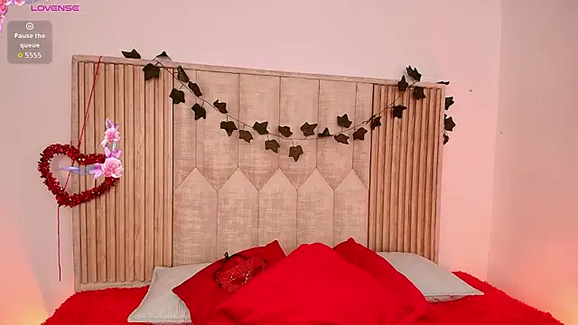 Snapshot of Ariana_Castillo__ chatting on March 2026 12:42:01 PM Ariana Castillo online show from March 2026 12:42:01 PM