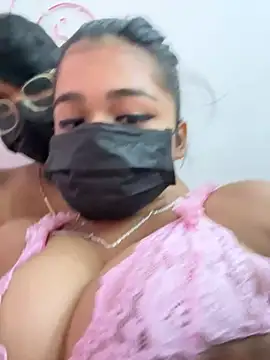 Snapshot of jerryandhunny chatting on February 2026 05:05:02 PM jerryandhunny online show from February 2026 05:05:02 PM