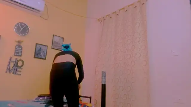 Snapshot of sexiempoderada18 chatting on February 2026 01:29:02 PM sexiempoderada18 online show from February 2026 01:29:02 PM