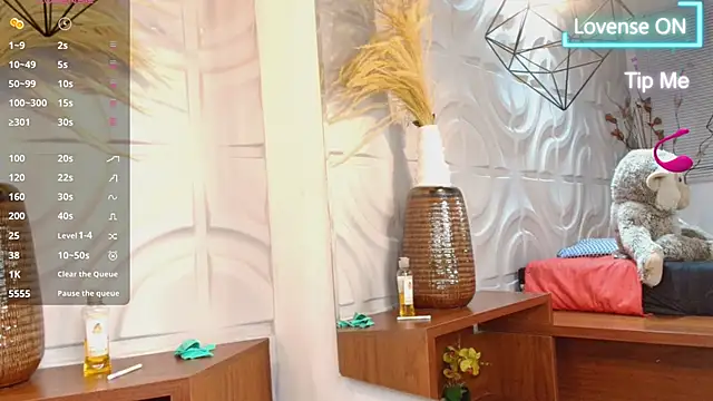 ItsZairen online show from April 2026 03:36:02 AM