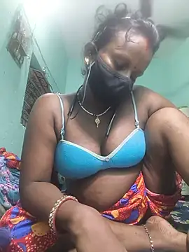 Snapshot of PRIYAGOYAL chatting on July 2026 10:29:02 AM PRIYAGOYAL online show from July 2026 10:29:02 AM