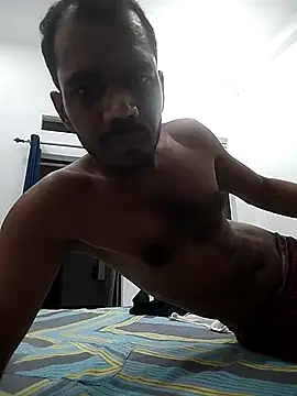 Snapshot of Daddyishere_19 chatting on April 2026 07:00:02 PM Daddyishere 19 online show from April 2026 07:00:02 PM
