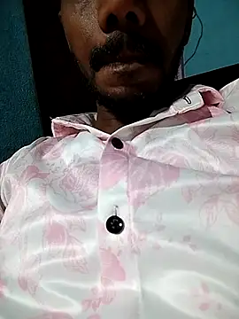 Snapshot of Daddyishere_19 chatting on May 2026 09:50:02 AM Daddyishere 19 online show from May 2026 09:50:02 AM