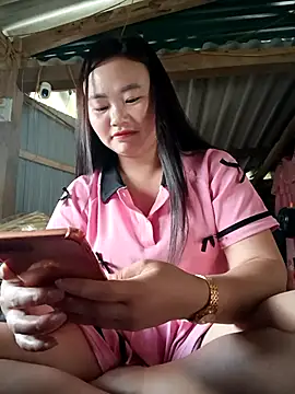 lisn-cute online show from April 2026 10:08:02 AM