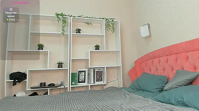 JennyferMore online show from April 2026 08:06:02 PM