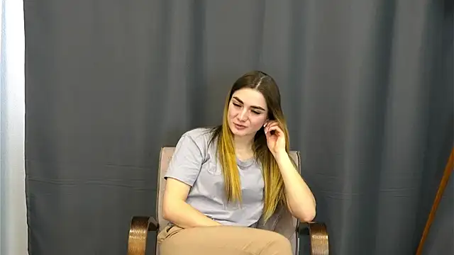 CharaVaz online show from February 2026 07:56:01 AM