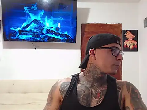 maxstrom111 online show from February 2026 02:48:01 PM