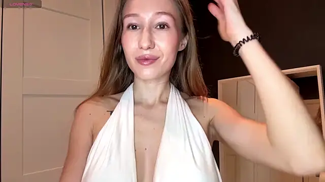 Alicecutepie online show from July 2026 06:52:02 AM