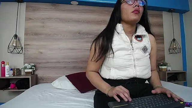 Snapshot of PamelaChu01 chatting on March 2026 07:49:02 PM PamelaChu01 online show from March 2026 07:49:02 PM