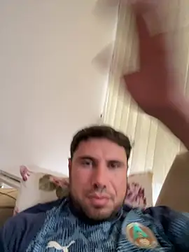 Snapshot of dundar0765 chatting on May 2026 01:17:02 PM dundar0765 online show from May 2026 01:17:02 PM