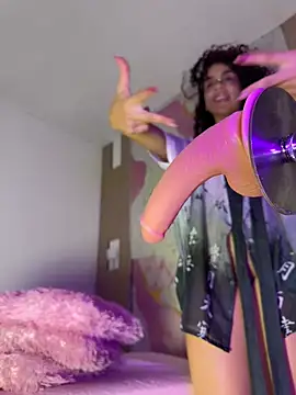 Woo isDaphne online show from March 2026 02:04:02 AM