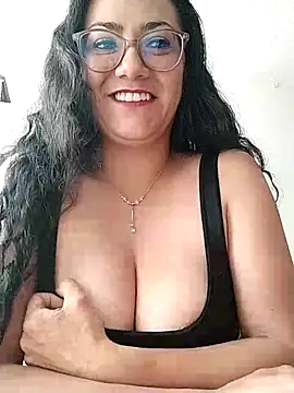 Snapshot of Salma-sweet chatting on June 2026 04:22:01 PM Salma-sweet online show from June 2026 04:22:01 PM