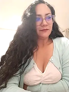 Snapshot of Salma-sweet chatting on August 2026 04:00:01 AM Salma-sweet online show from August 2026 04:00:01 AM
