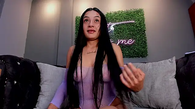 danielebeck online show from February 2026 01:31:02 PM