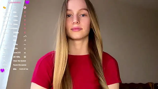 Snapshot of Viktoria_Vibes chatting on May 2026 03:39:01 PM Viktoria Vibes online show from May 2026 03:39:01 PM