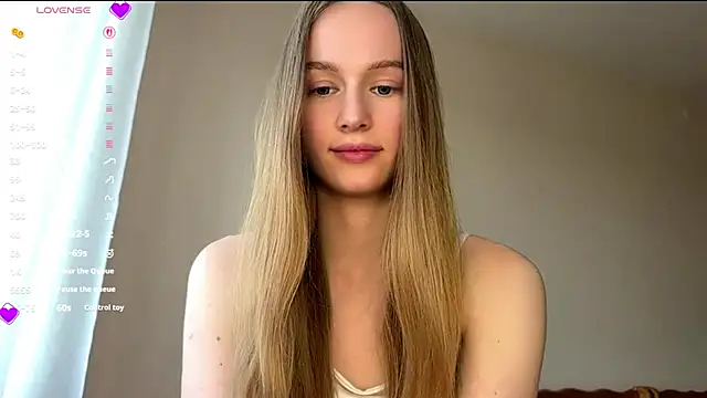 Snapshot of Viktoria_Vibes chatting on May 2026 03:11:01 PM Viktoria Vibes online show from May 2026 03:11:01 PM