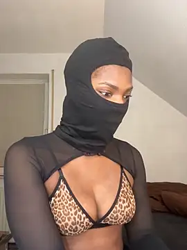 KiaraAmara online show from February 2026 06:15:01 PM