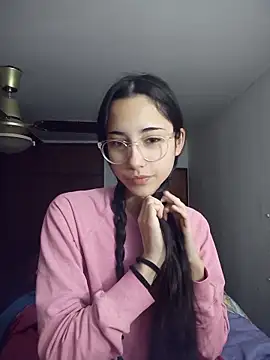 Snapshot of isaaabelaaa chatting on May 2026 11:31:02 AM isaaabelaaa online show from May 2026 11:31:02 AM