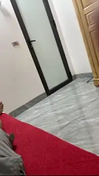 huyenzz online show from April 2026 02:25:02 PM