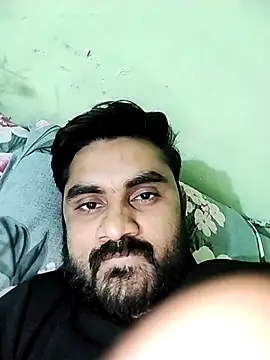 loyalboy 0052 online show from April 2026 06:57:01 PM